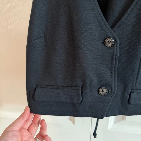 Anthropologie Maeve Black Cropped Vest, Size 8 - Picture 3 of 8